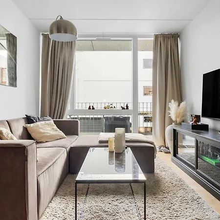 아파트 Stylish In Skejby With Free Parking *